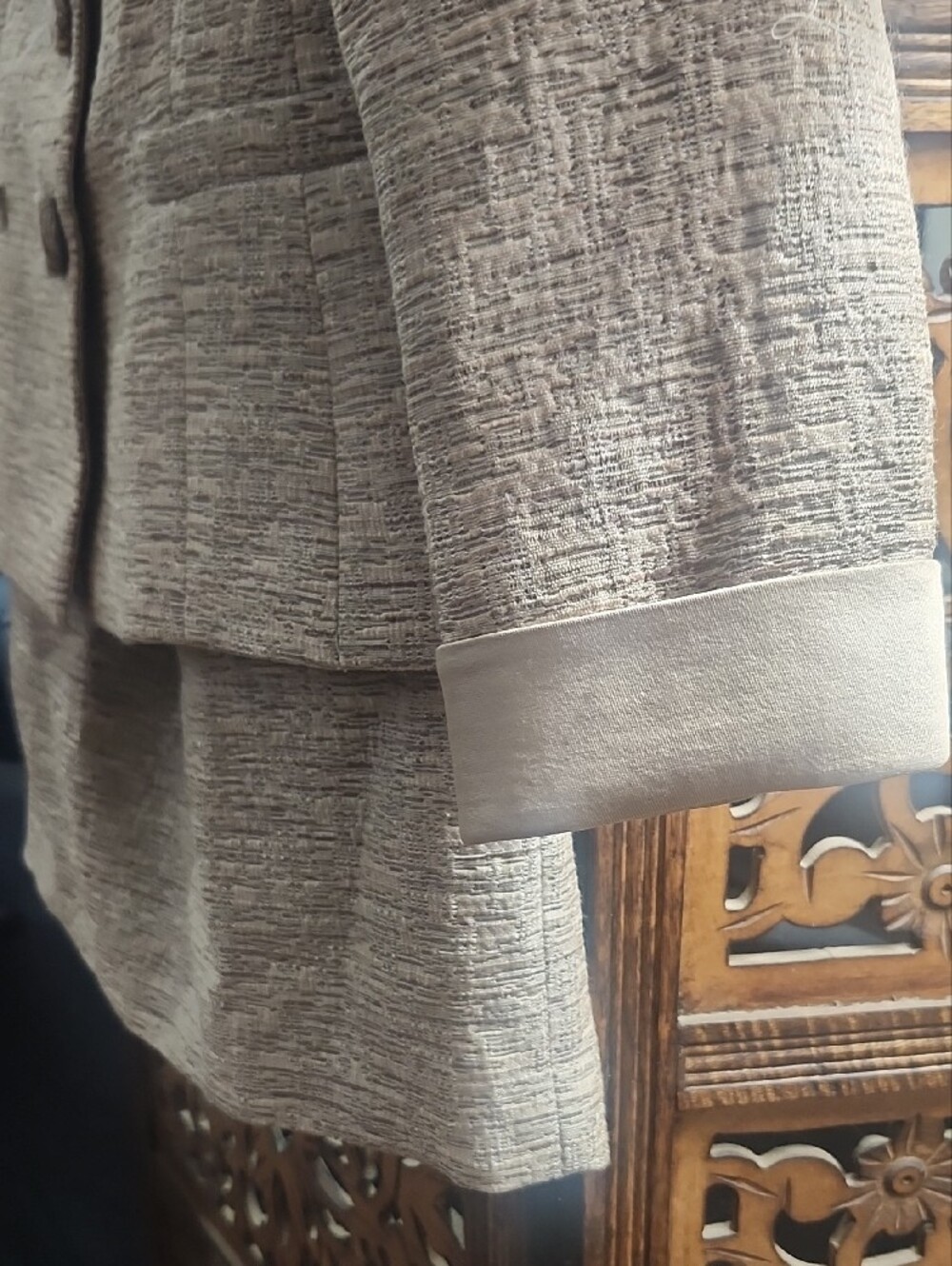 Tahari ASL Taupe Textured Satin-Lapel Blazer And Skirt 2 Pc Suit - Picture 4 of 10
